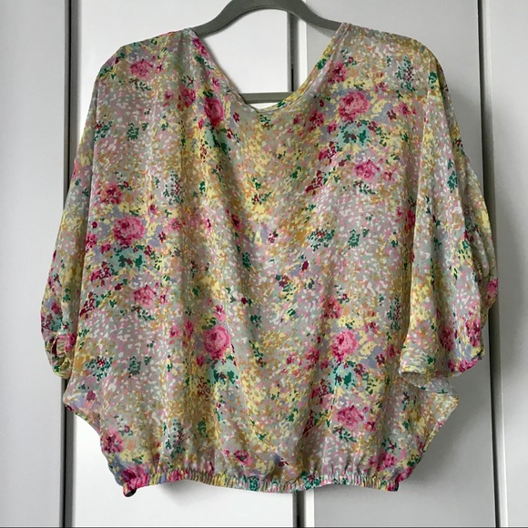 Floral Shirred Waist Top - Picture 2 of 6
